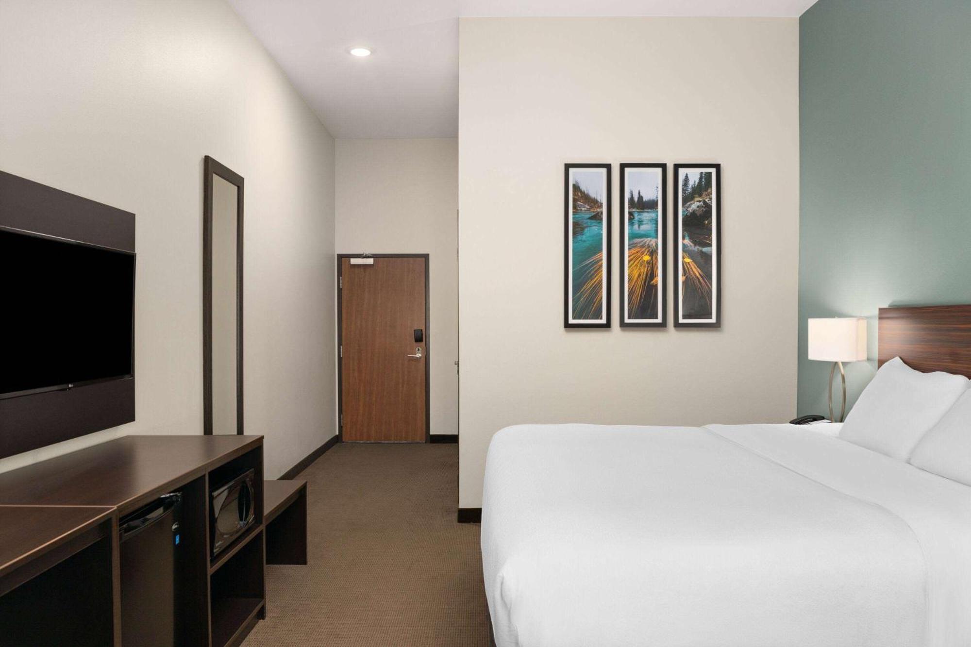 La Quinta Inn & Suites By Wyndham وينتاتشي، واشنطن المظهر الخارجي الصورة