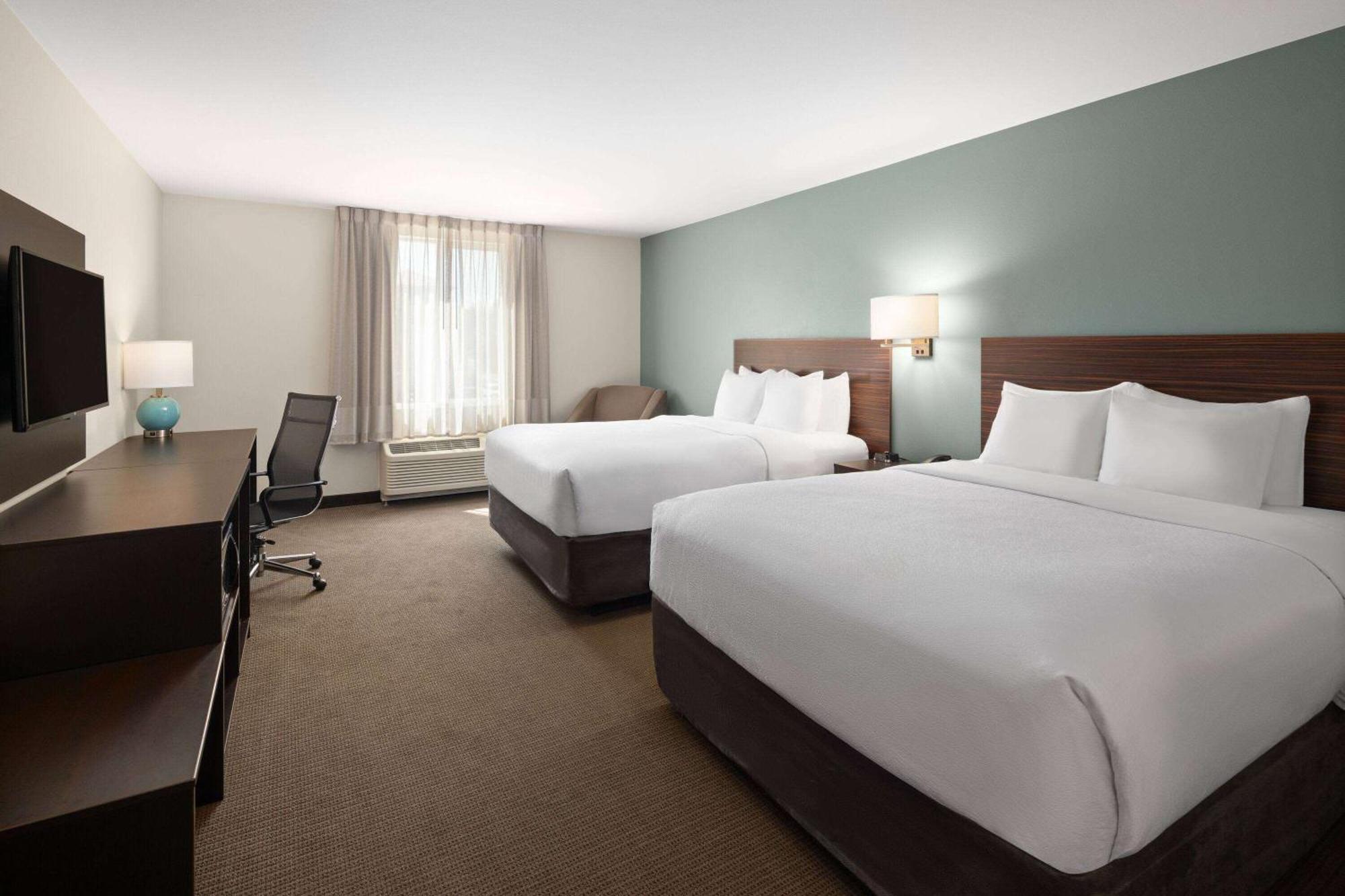 La Quinta Inn & Suites By Wyndham وينتاتشي، واشنطن المظهر الخارجي الصورة